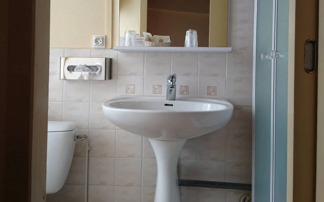Essential room