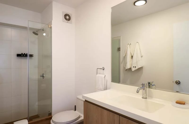 Spacious 3BR w/ Terrace in Prime Miraflores