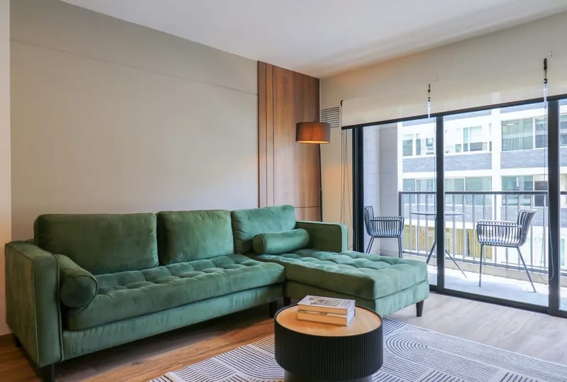 Spacious 3BR w/ Terrace in Prime Miraflores