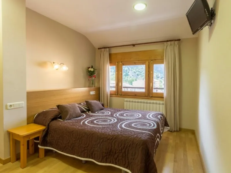 Habitación doble con cama de matrimonio