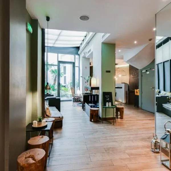 Legend Hotel