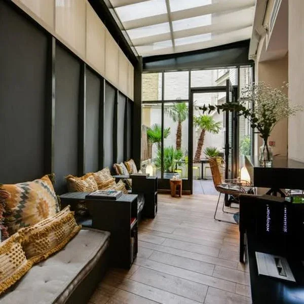 Legend Hotel