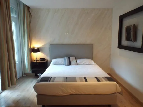 Habitación con bañera en Orleans
