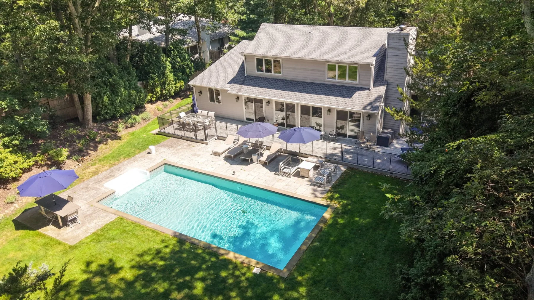East Hampton Poolside Escape
