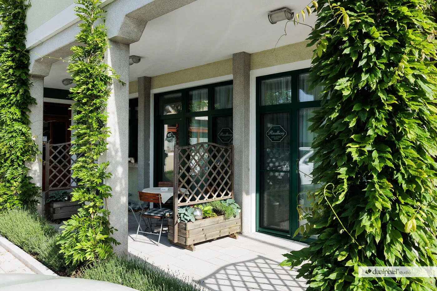Accessible GENUSS double/triple room with terrace