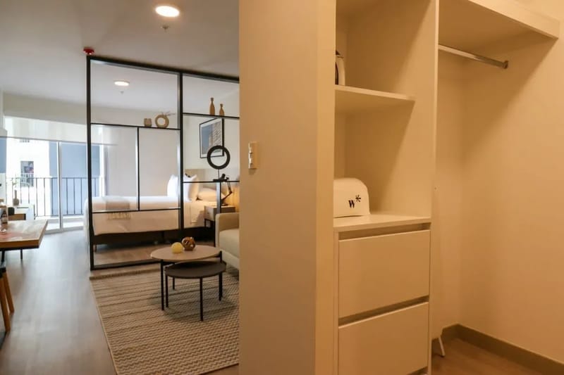 Exclusive 1BR w/ Balcony & View in Barranco