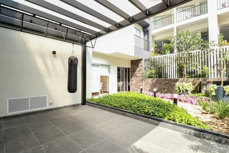 Exclusive 1BR w/ Balcony & View in Barranco