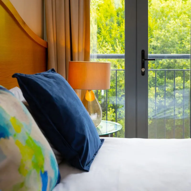 Parkview Hotel room
