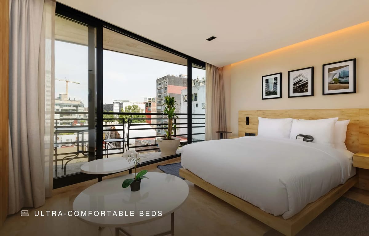 Airy Loft w/Balcony in Parque Mexico