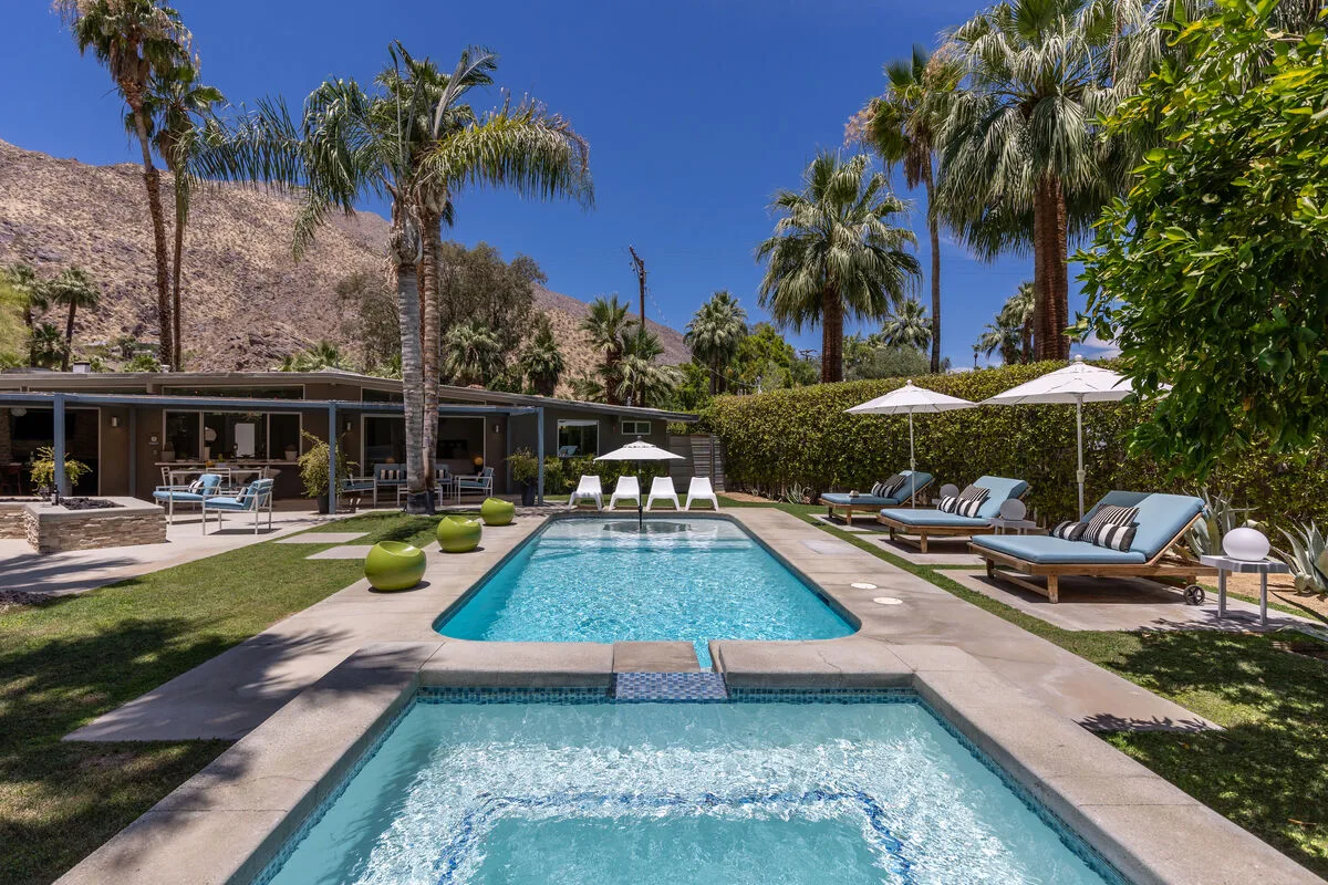 Mesa Mid-Century