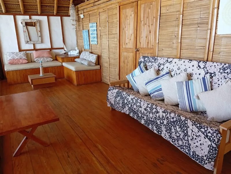 Beachside 8BR Villa in Punta Veleros
