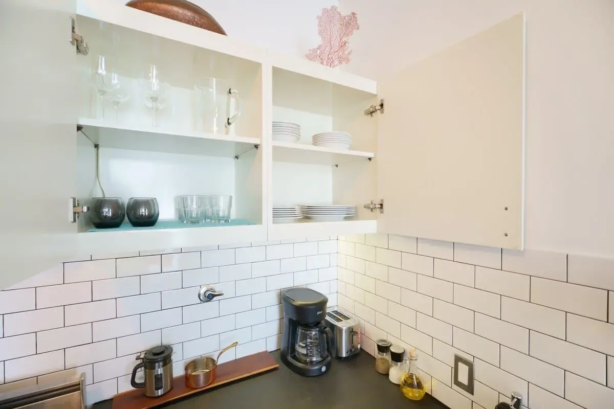 Bright 2BR in Casco Antiguo w/ Balcony
