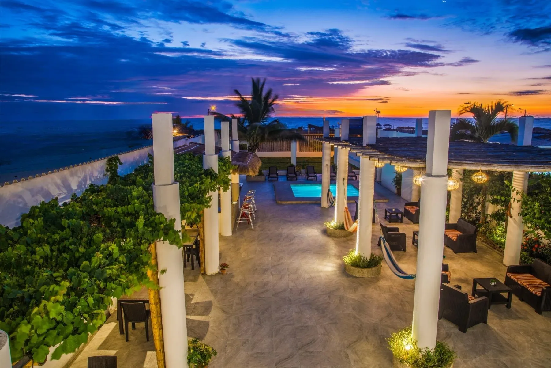 Hotel La Ría Playas