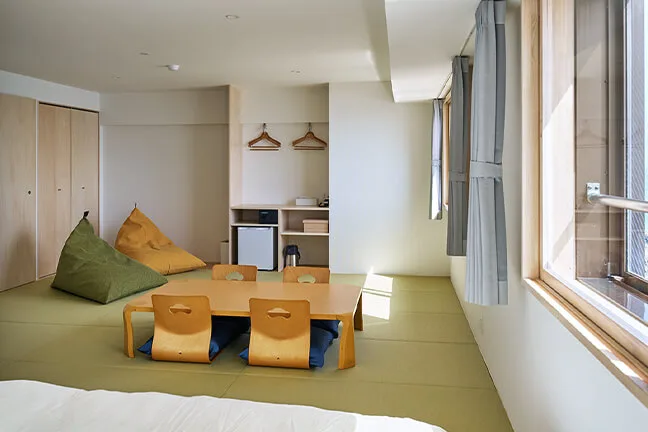 Nueva habitación de estilo japonés-occidental, con una distribución de 12 tatamis más 4,5 tatamis
