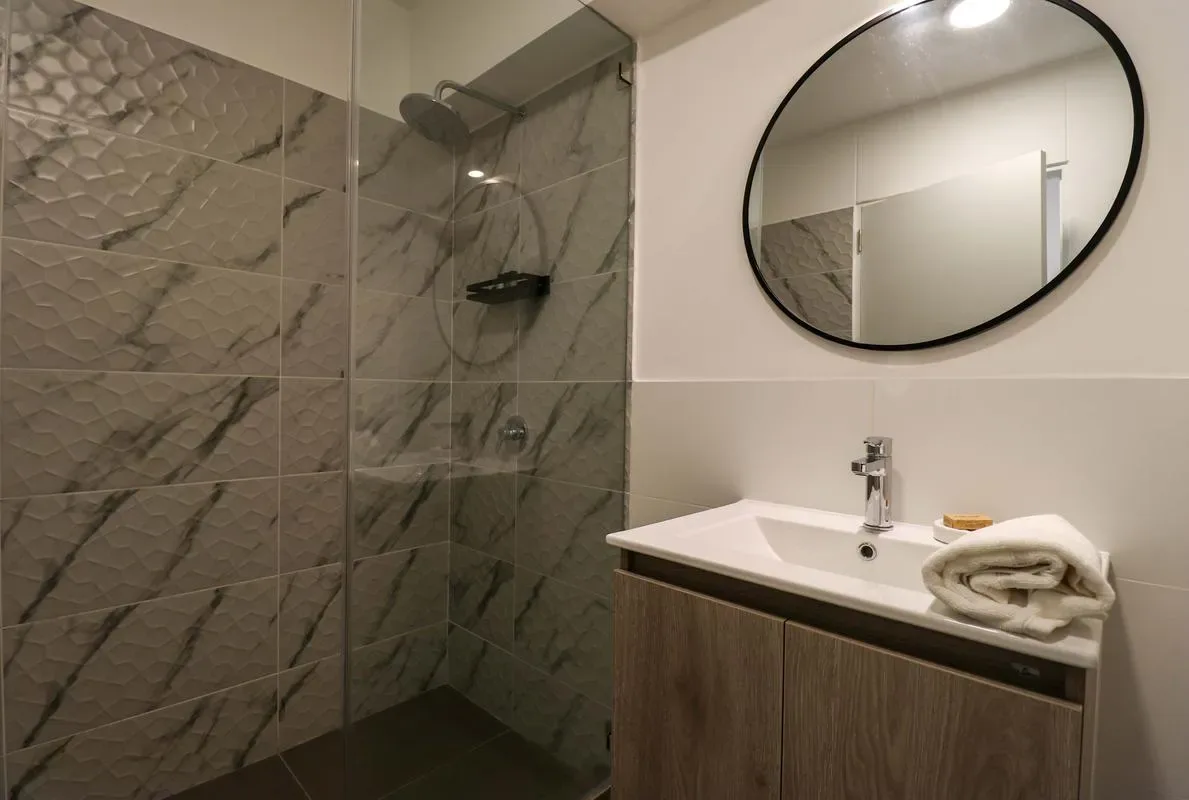 Modern 2BR in Historic Cusco w/ Balcony