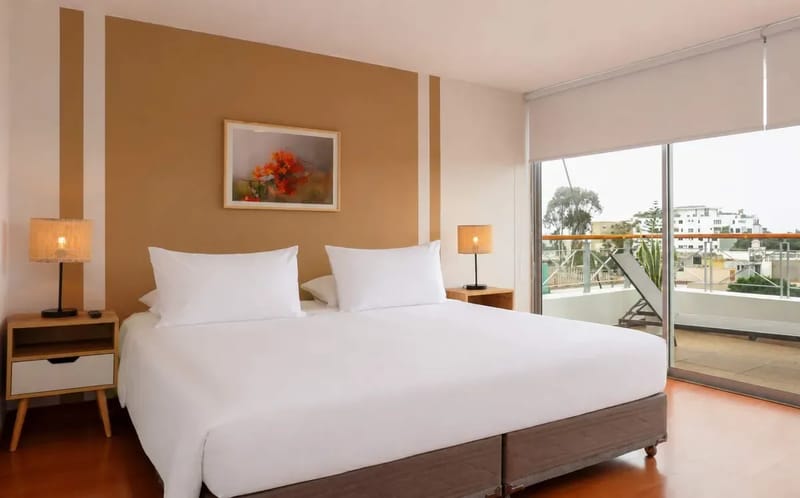 Deluxe 1BR w/ Terrace in Barranco