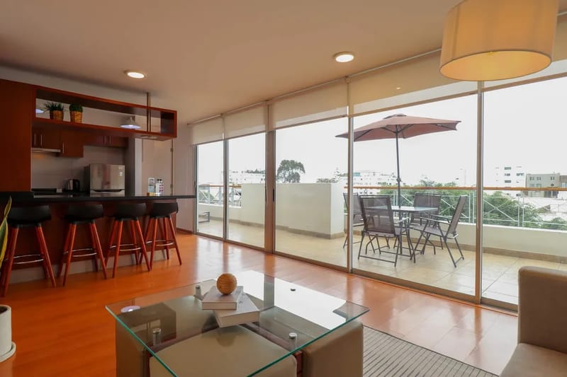 Deluxe 1BR w/ Terrace in Barranco