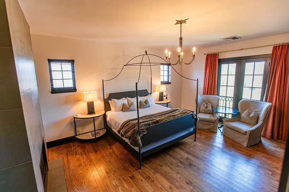 Hotel Domestique