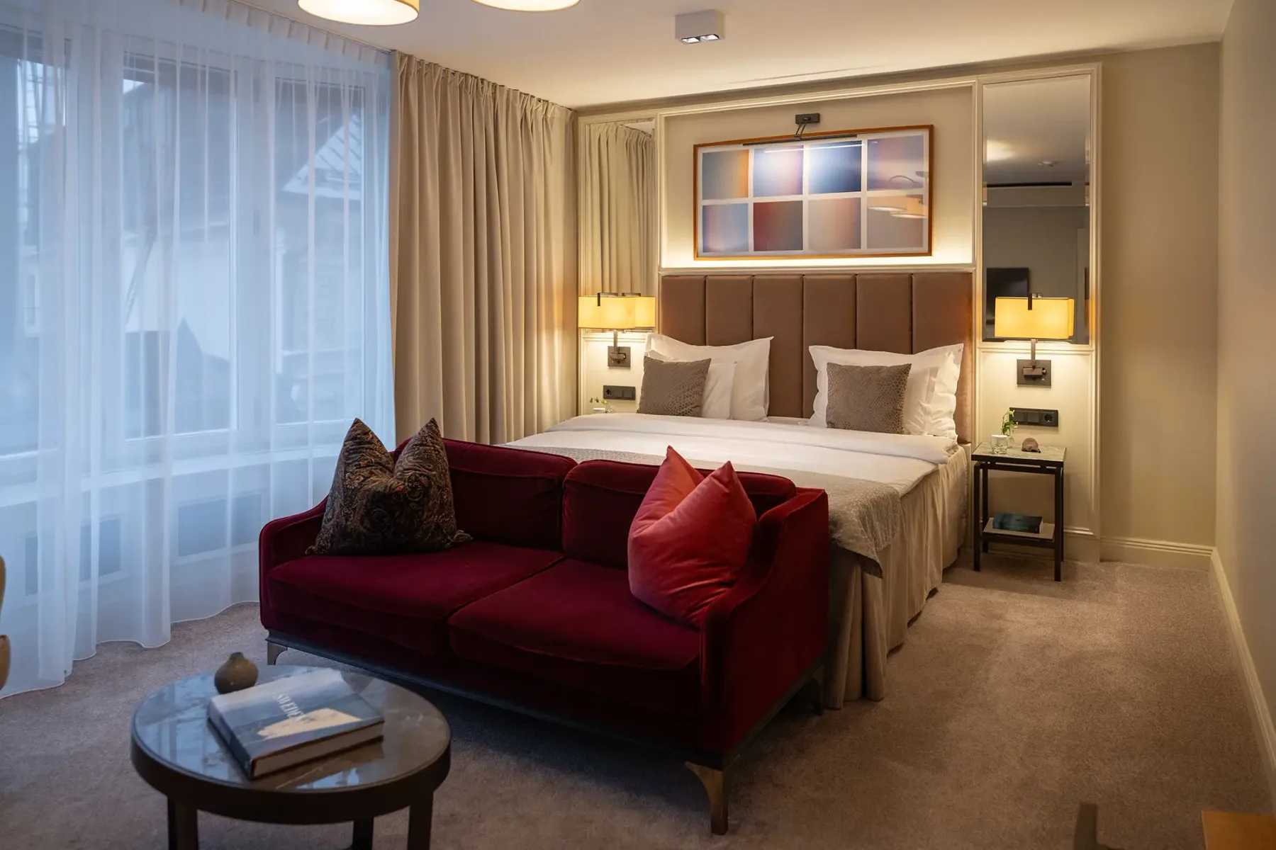 Bank Hotel