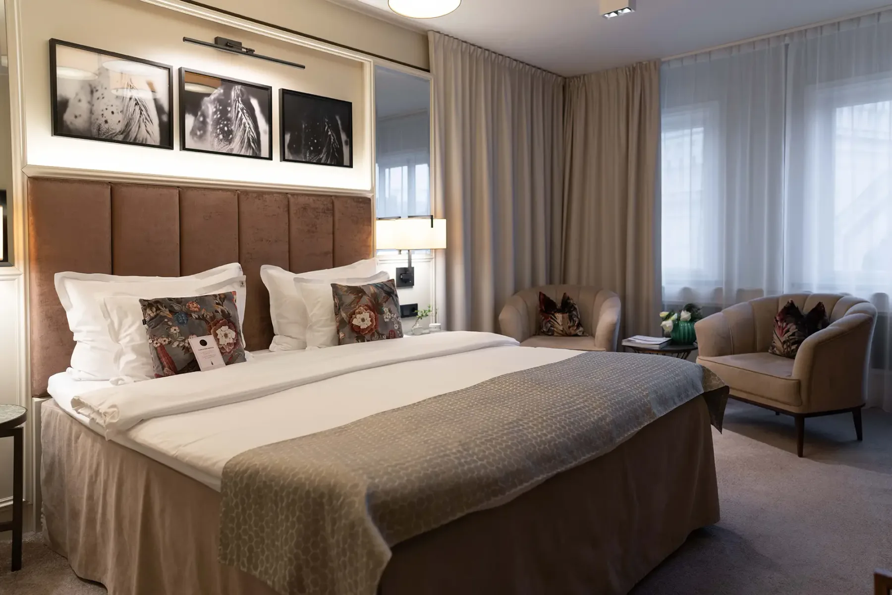 Bank Hotel