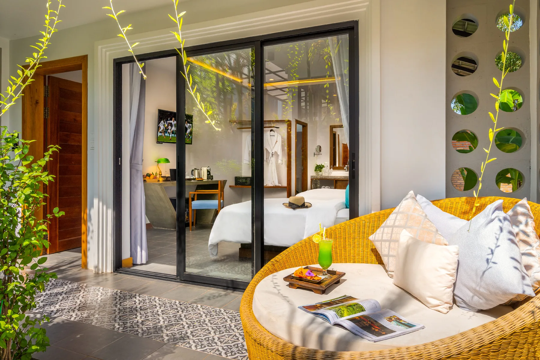 Cabana balcony