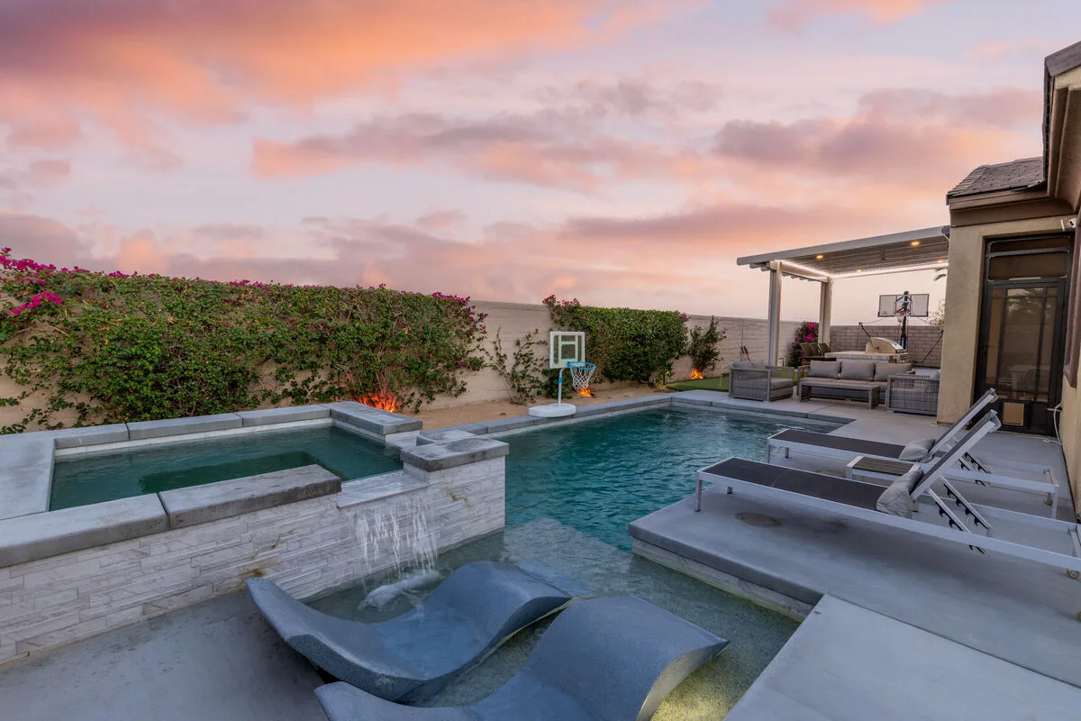 Lago Vista Retreat