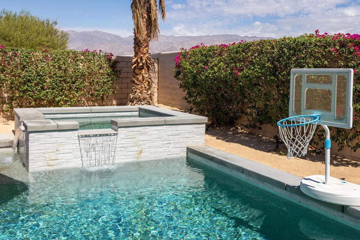 Lago Vista Retreat