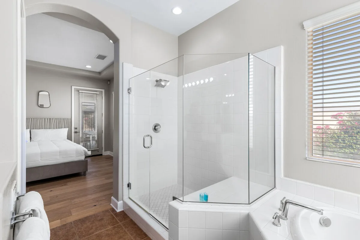 Lago Vista Retreat