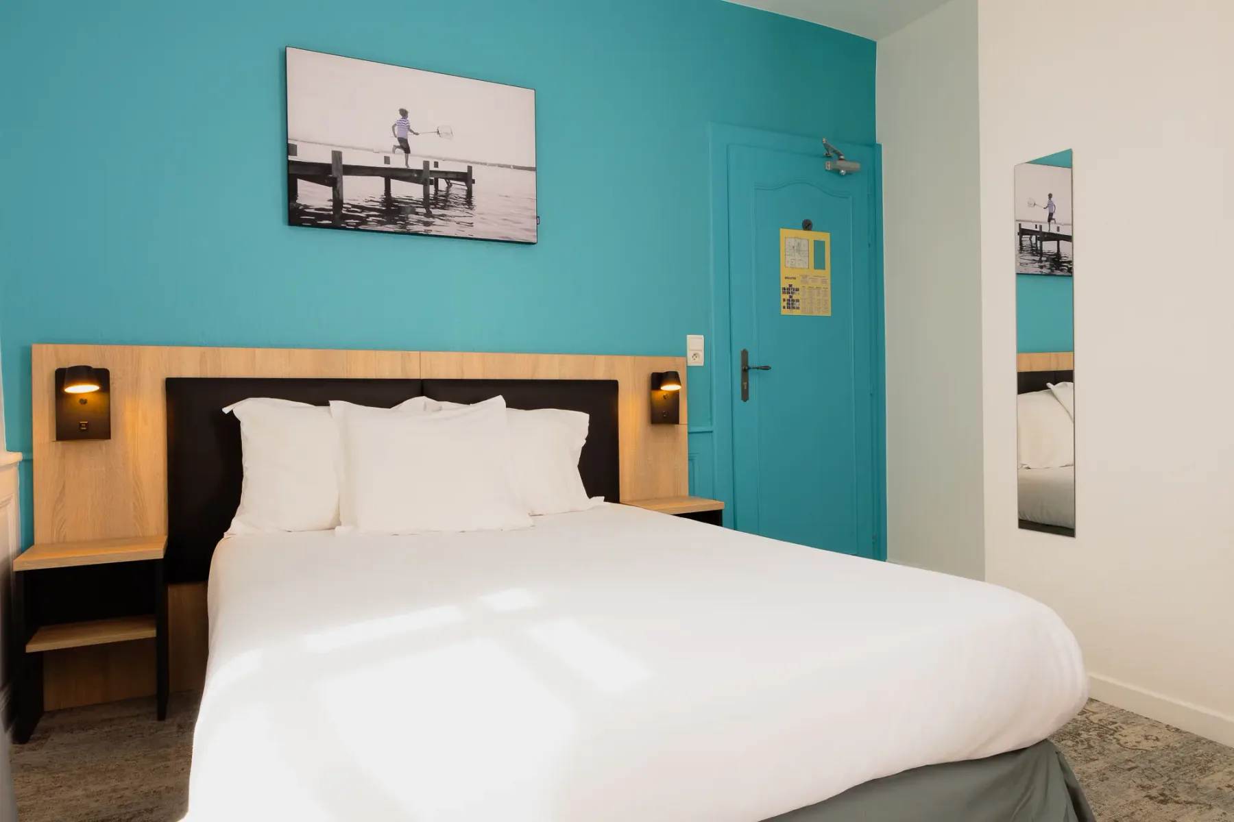 Double room at Hôtel de France – Le Patriarche