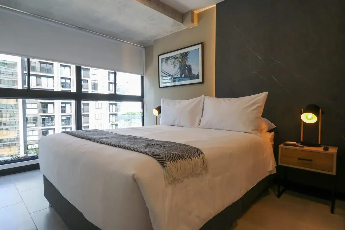 Great 2BR with City View in San Isidro