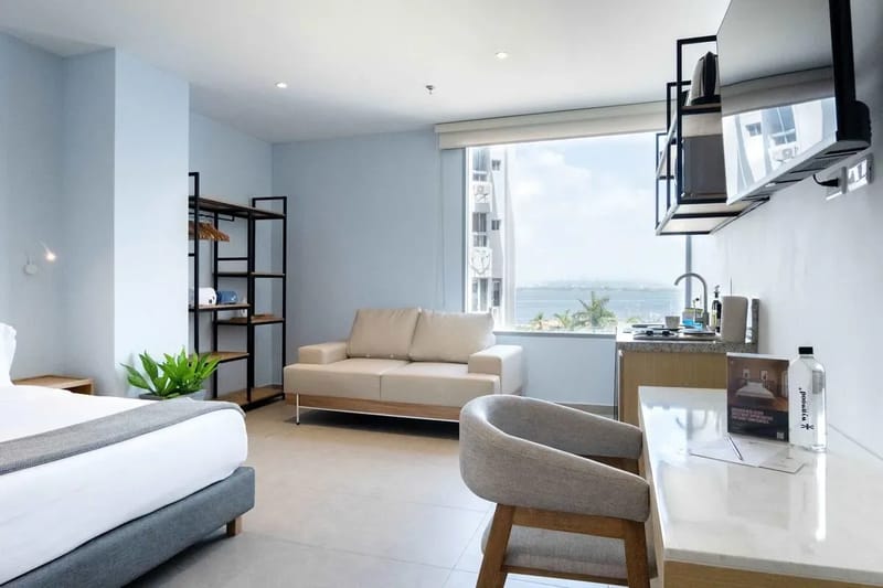 Radiant 2BR w/ Cozy Terrace in Bocagrande