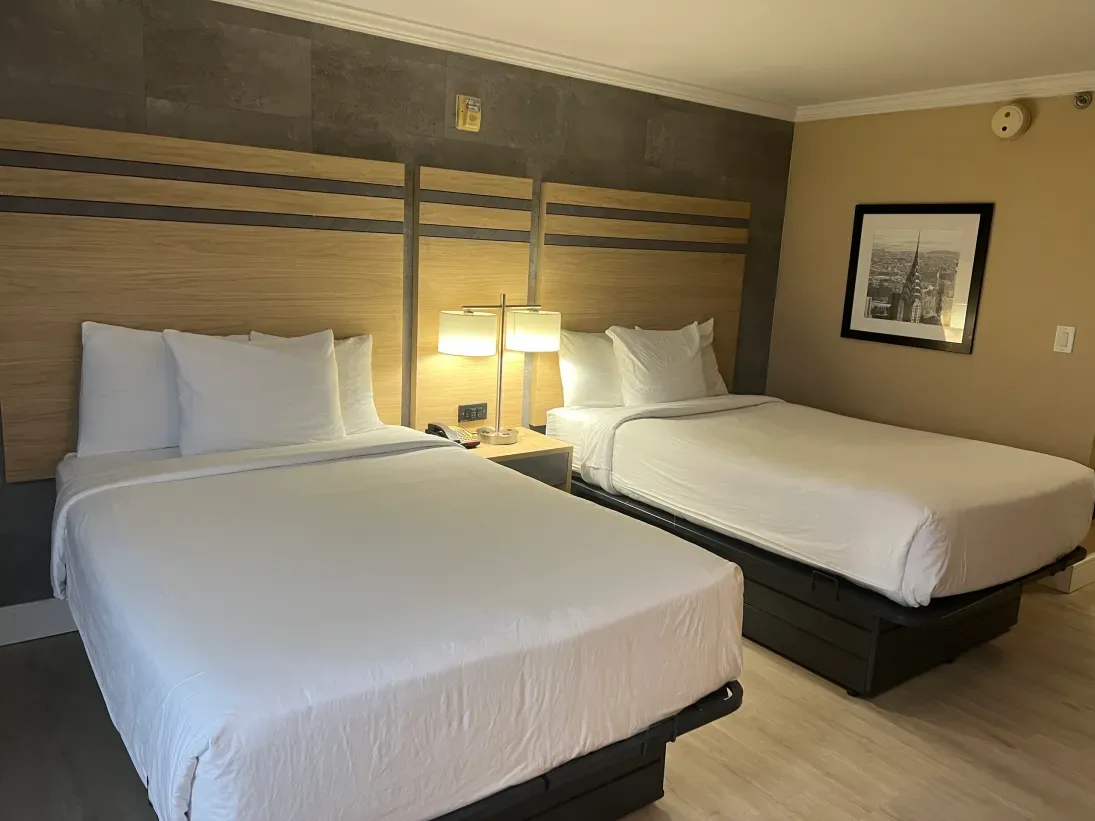Room with double beds