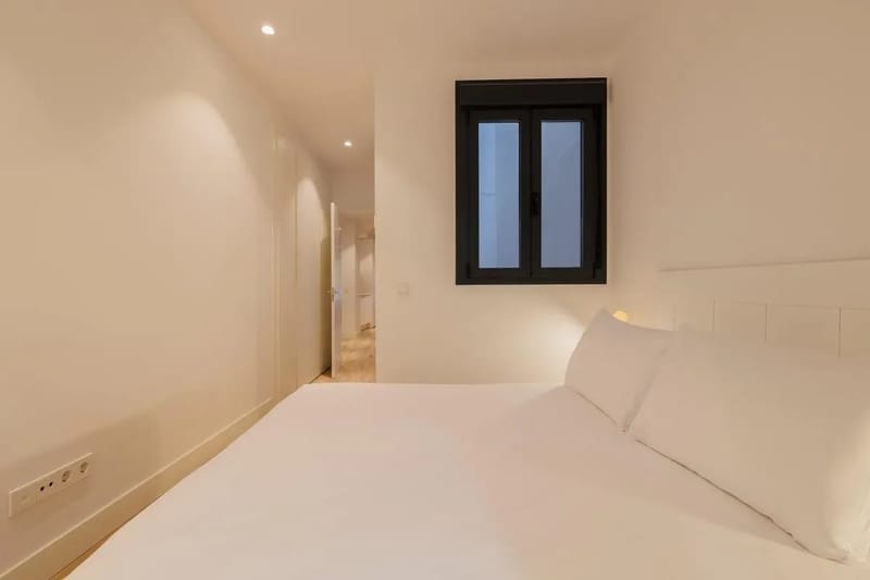 Luxury 2BR at Palacio Real