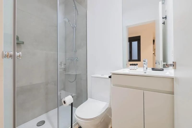 Luxury 2BR at Palacio Real