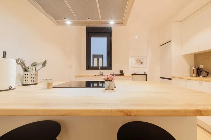 Luxury 2BR at Palacio Real