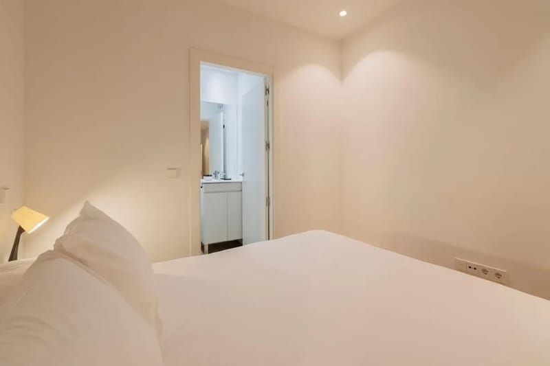 Luxury 2BR at Palacio Real