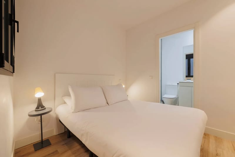 Luxury 2BR at Palacio Real