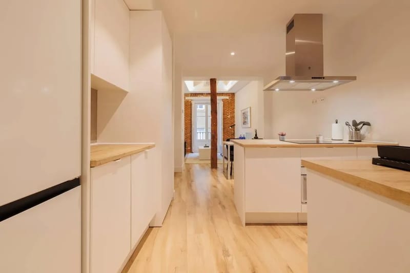 Luxury 2BR at Palacio Real