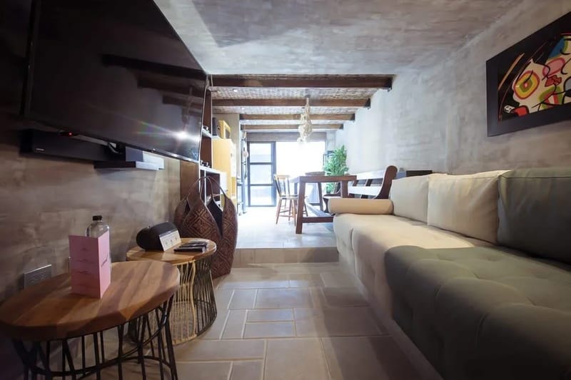 Bayfront 2BR Design Home · Castillogrande