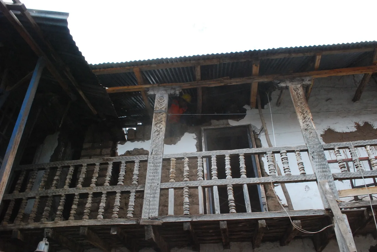 Restauración del patio colonial de Antigua Casona San Blas.