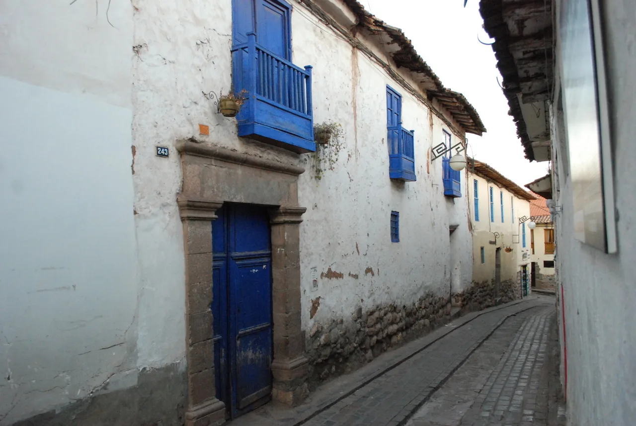 Restauración del patio colonial de Antigua Casona San Blas.