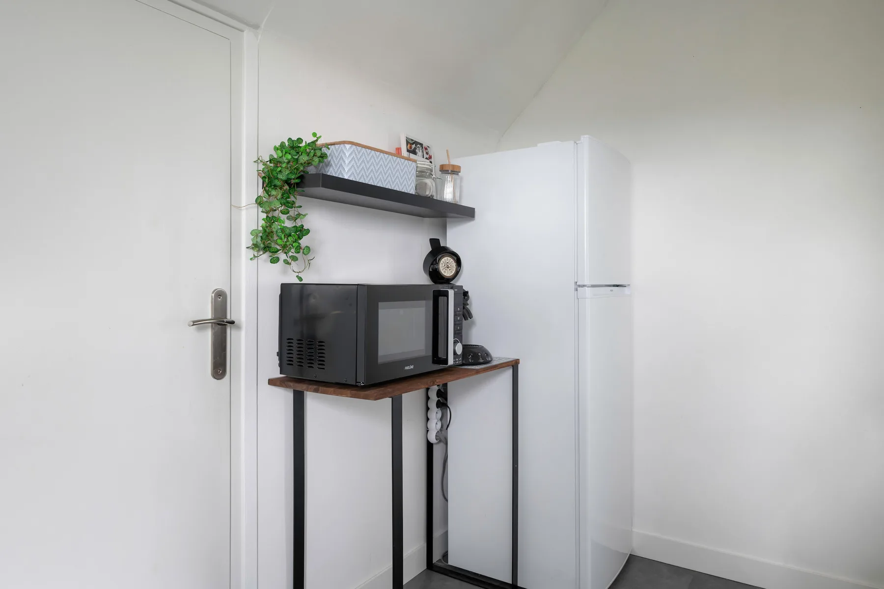 Apartment listing gallery photo