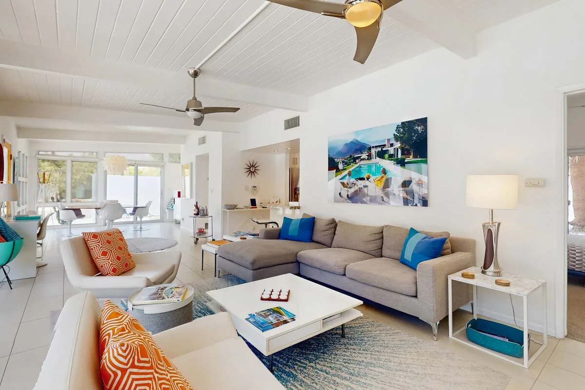 Meiselman Pool House - 2044