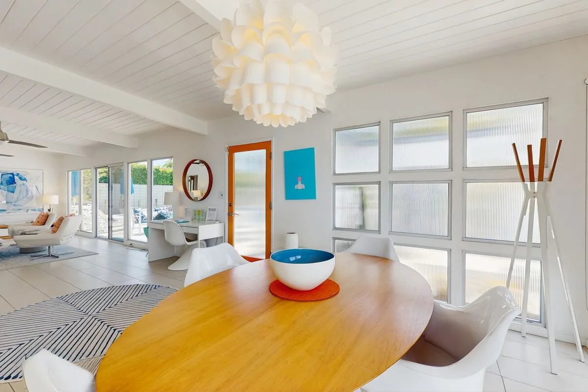 Meiselman Pool House - 2044