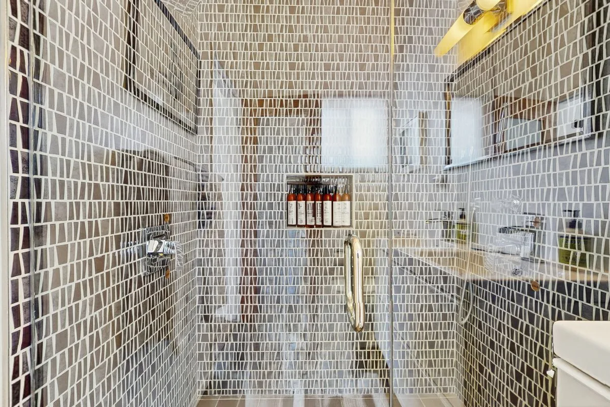 Meiselman Pool House - 2044