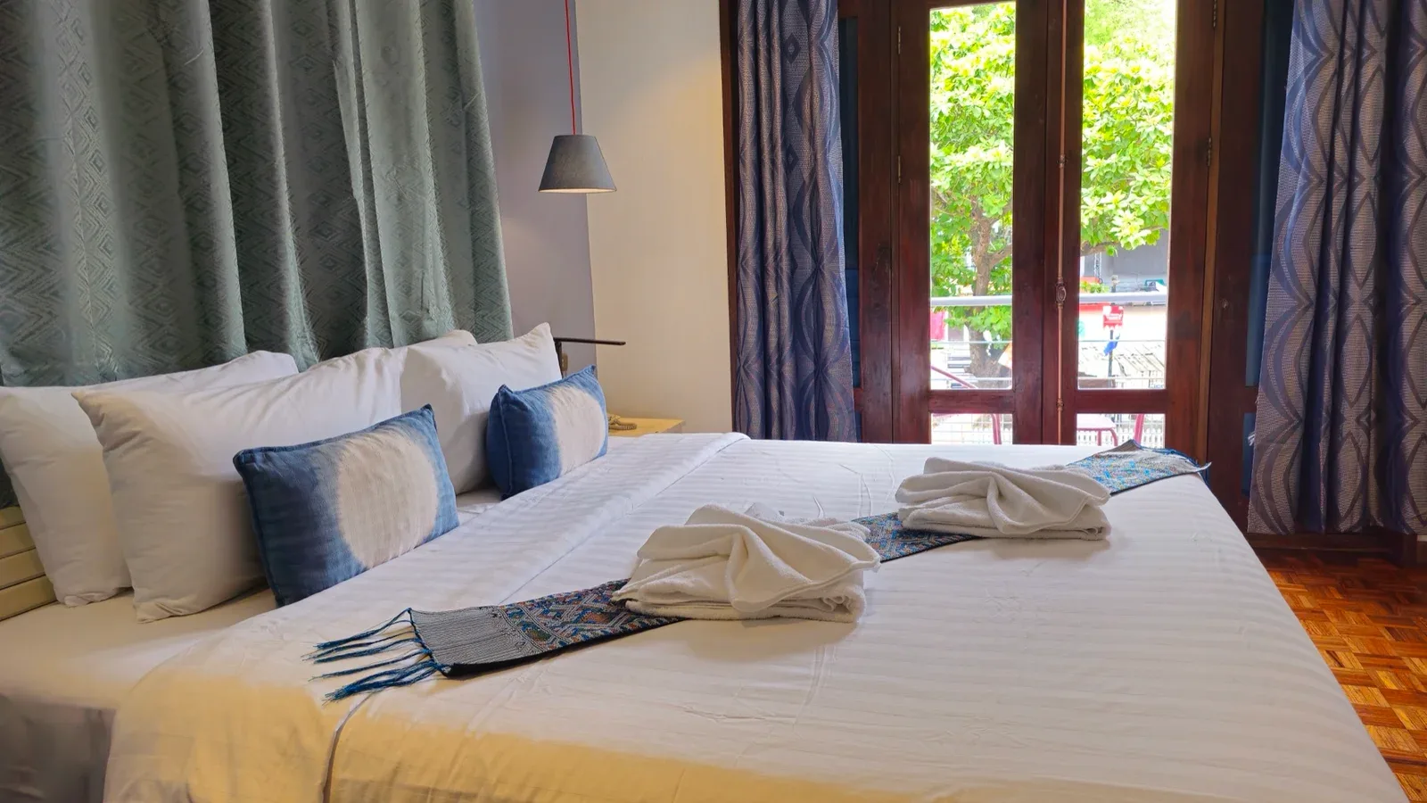 Indigo House room