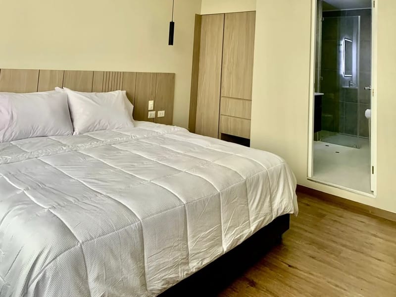 Deluxe 1BR w/AC near Kennedy Park