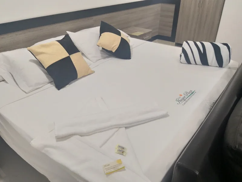 Suite room