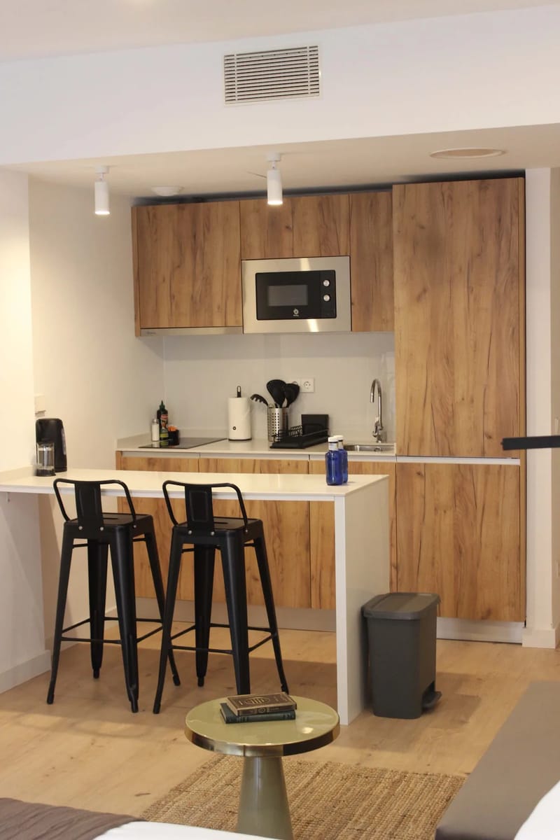 Lovely 1BR w/ Balcony in Central Madrid