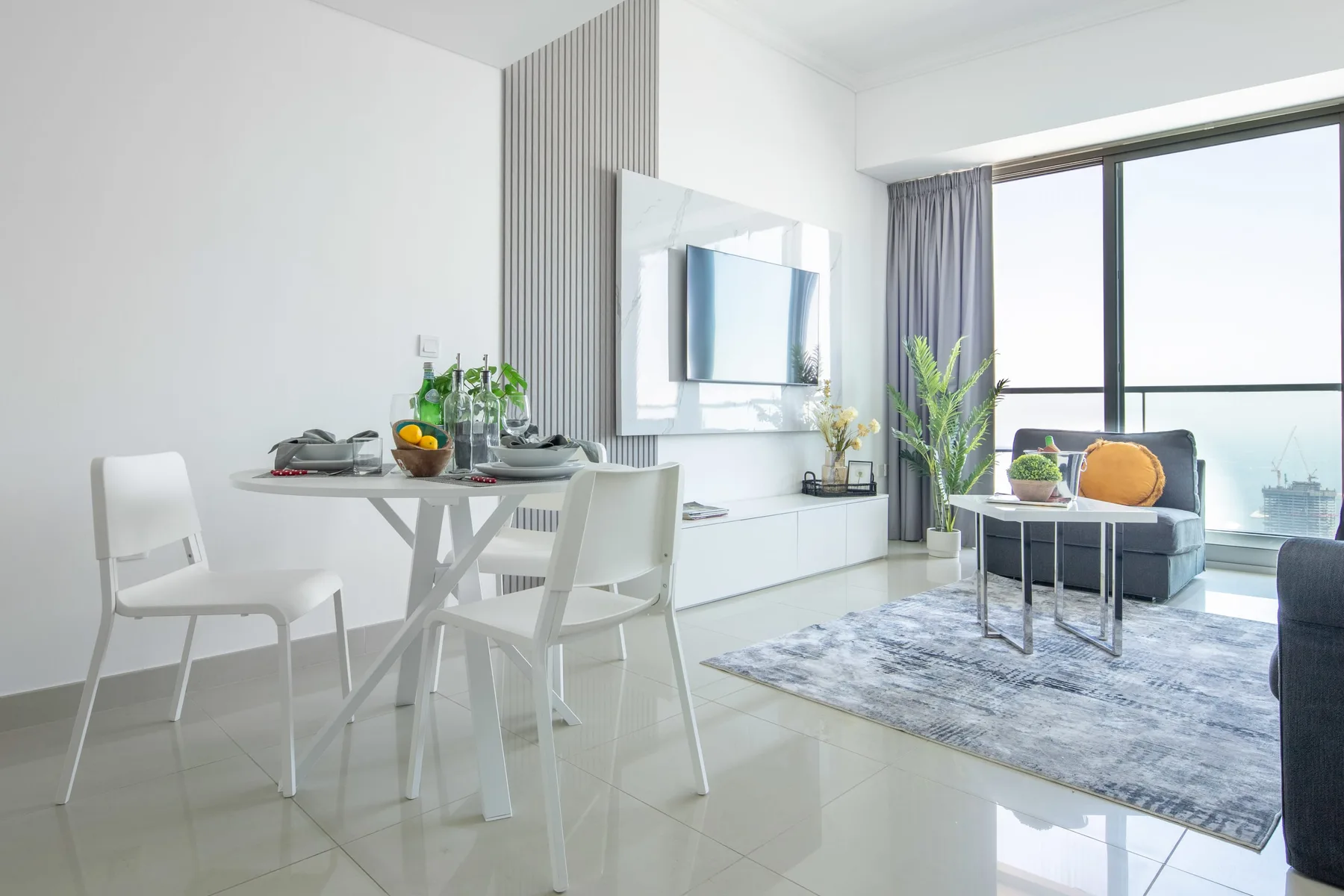 1BR in Dubai Marina, Sea Views- Near Tram